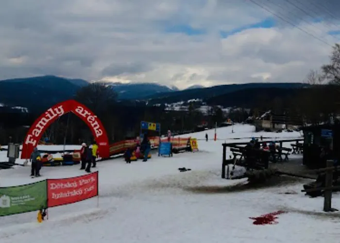 Pensionat Restaurace A Maja