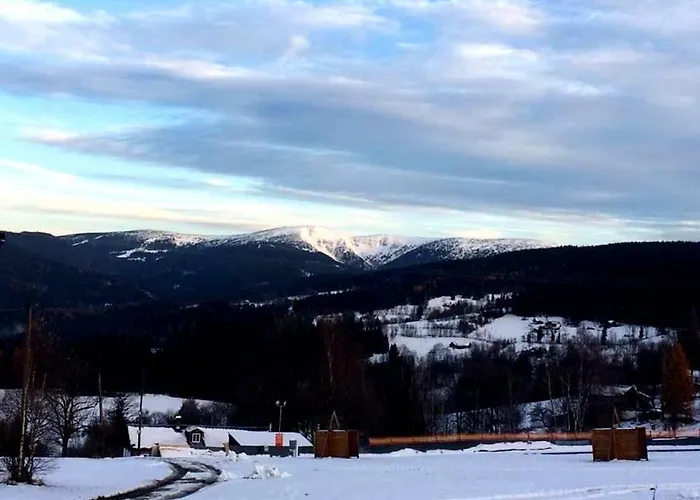 Pensionat Restaurace A Maja 3*