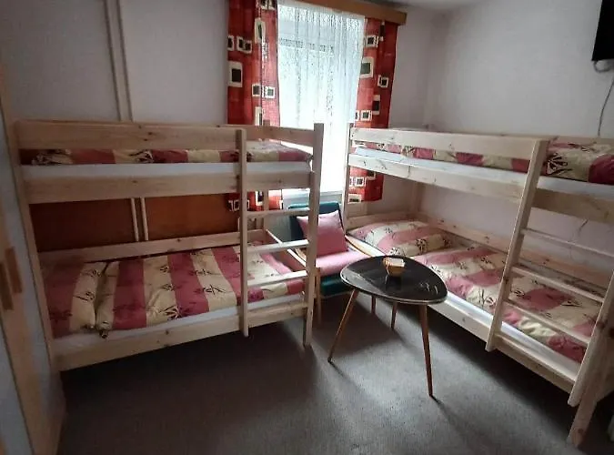 Restaurace A Maja 3*